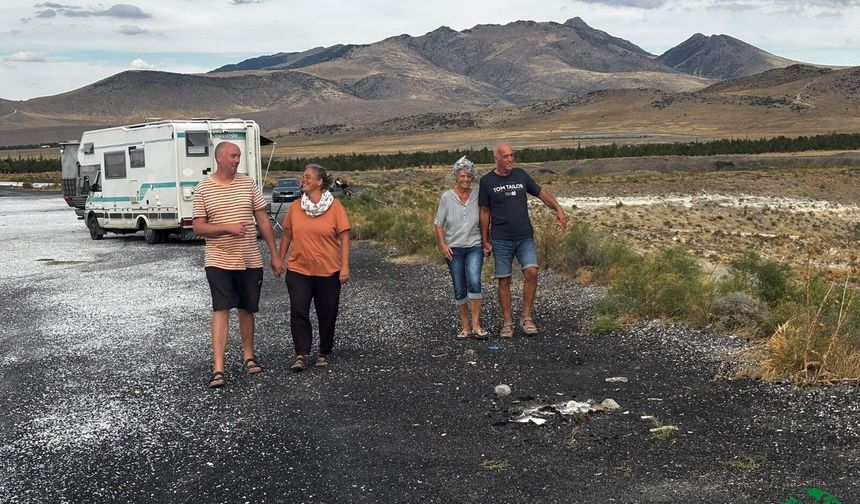 Alman Turistler Karapınar’da Kamp Yaptı: Meke ve Acıgöl’e Hayran Kaldılar