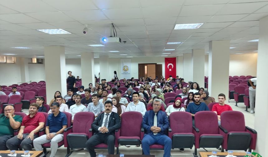 Karapınar Aydoğanlar MYO’da “Hayvancılık Üretimi ve Hayvan Refahı” semineri