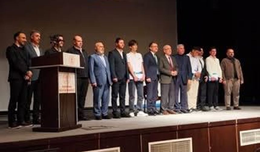 Karapınar’da Aile ve Gençlik Eğitimi Konferansı Düzenlendi