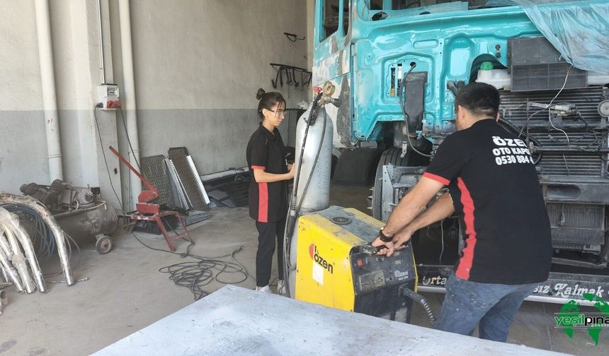 Karapınar’da Baba Mesleğini Seçti: Ağır Vasıta Kaportacılığında Kendini Geliştiriyor