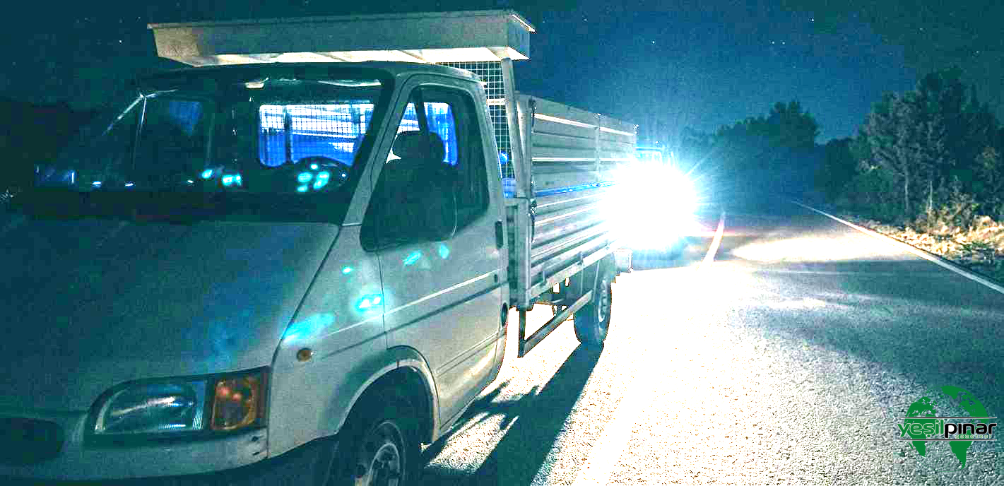 Karapınar'da Çalınan Kamyonet Yakıtı Bitince Terk Edildi